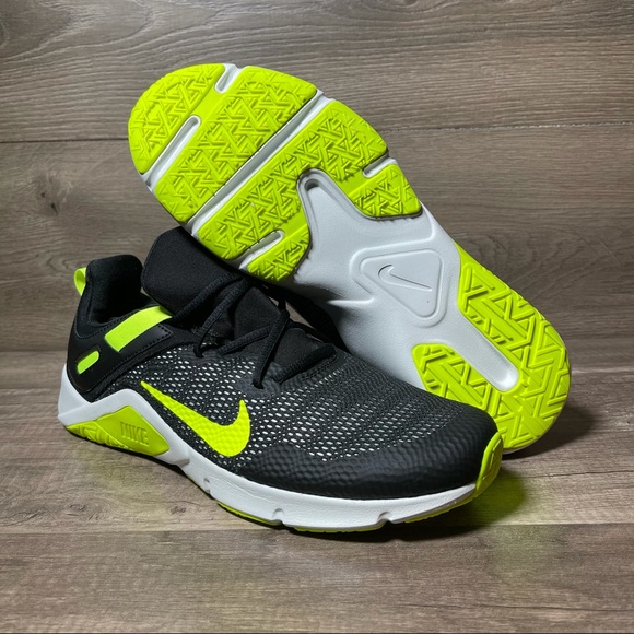 Nike Men’s Legend Essential Gymnastics Shoes - Picture 1 of 8